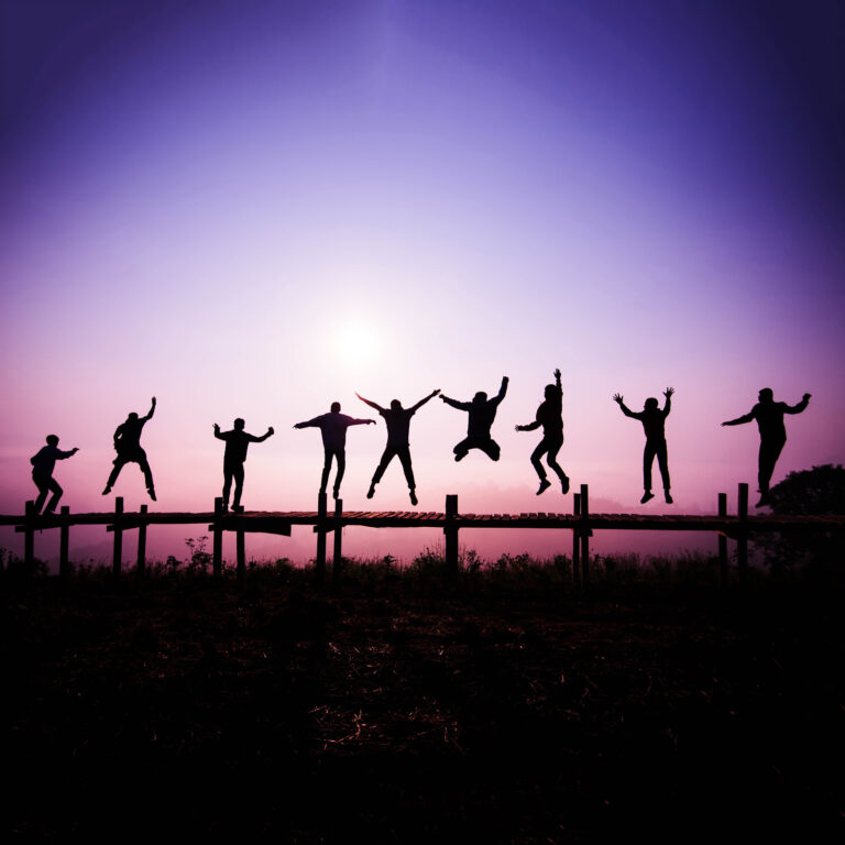 Silhouette Jumping team